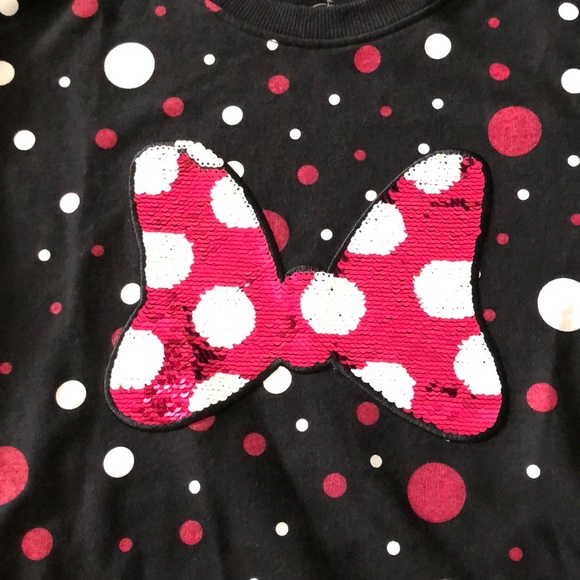 Disney’s Minnie Polka Dot 2-Way Sequin Sweatshirt - Picture 4 of 10